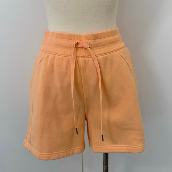 Lululemon Scuba High-Rise Short 5" Cotton Terry in Peach Bellini 6 Women's - Picture 2 of 8